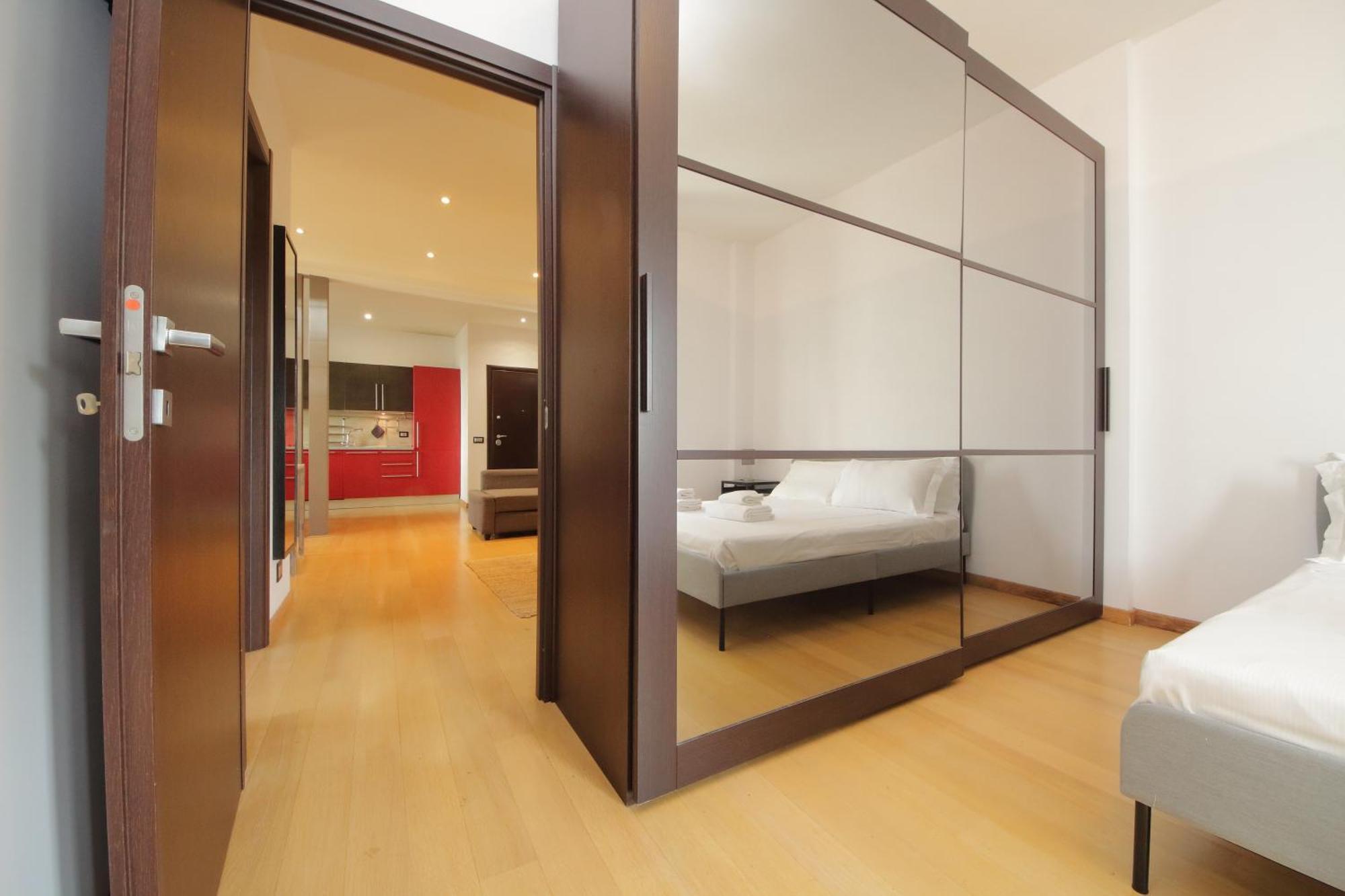 Cozy And Comfy Apartment In Piramide Metro Stop Рим Екстер'єр фото