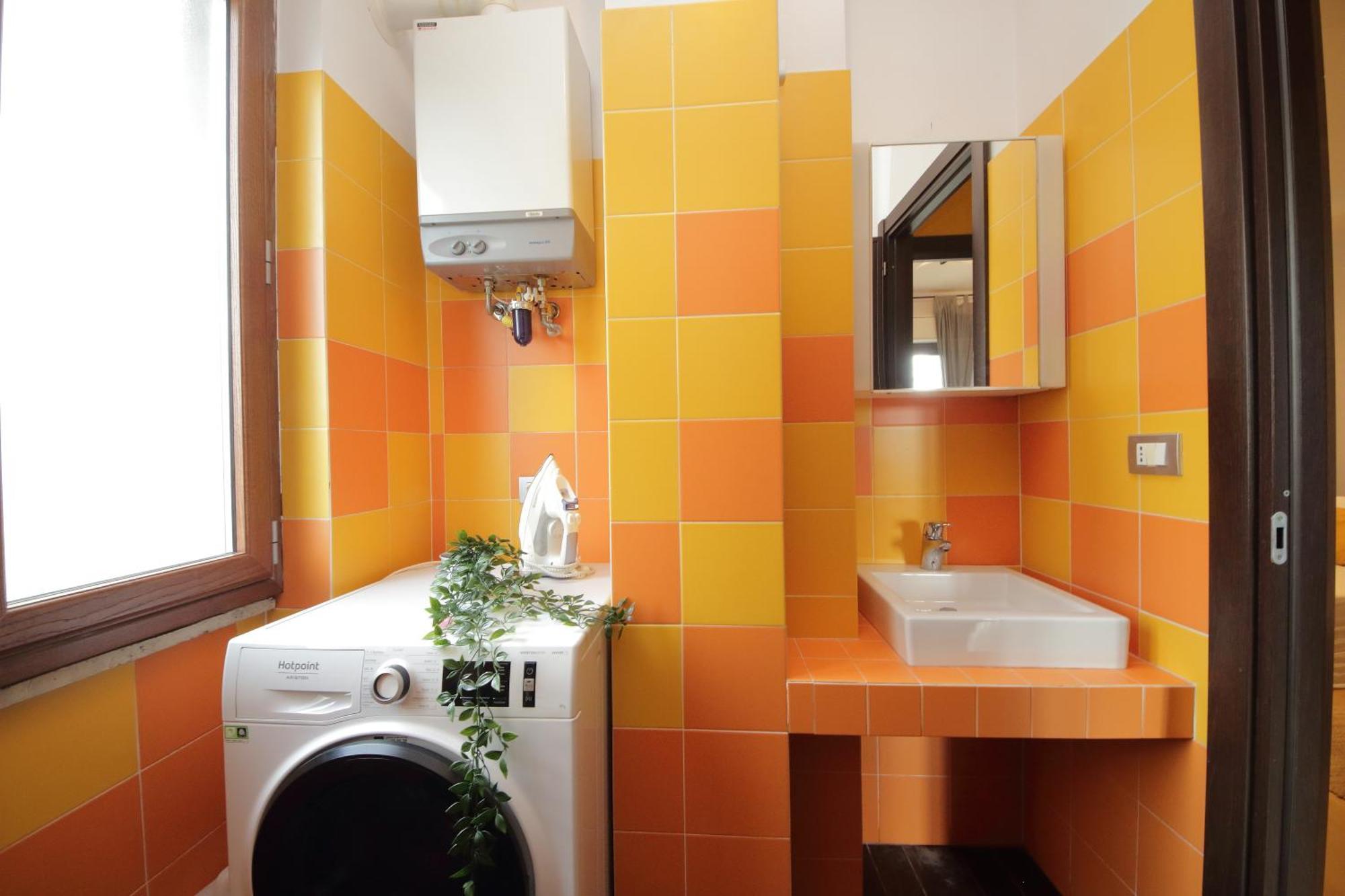 Cozy And Comfy Apartment In Piramide Metro Stop Рим Екстер'єр фото